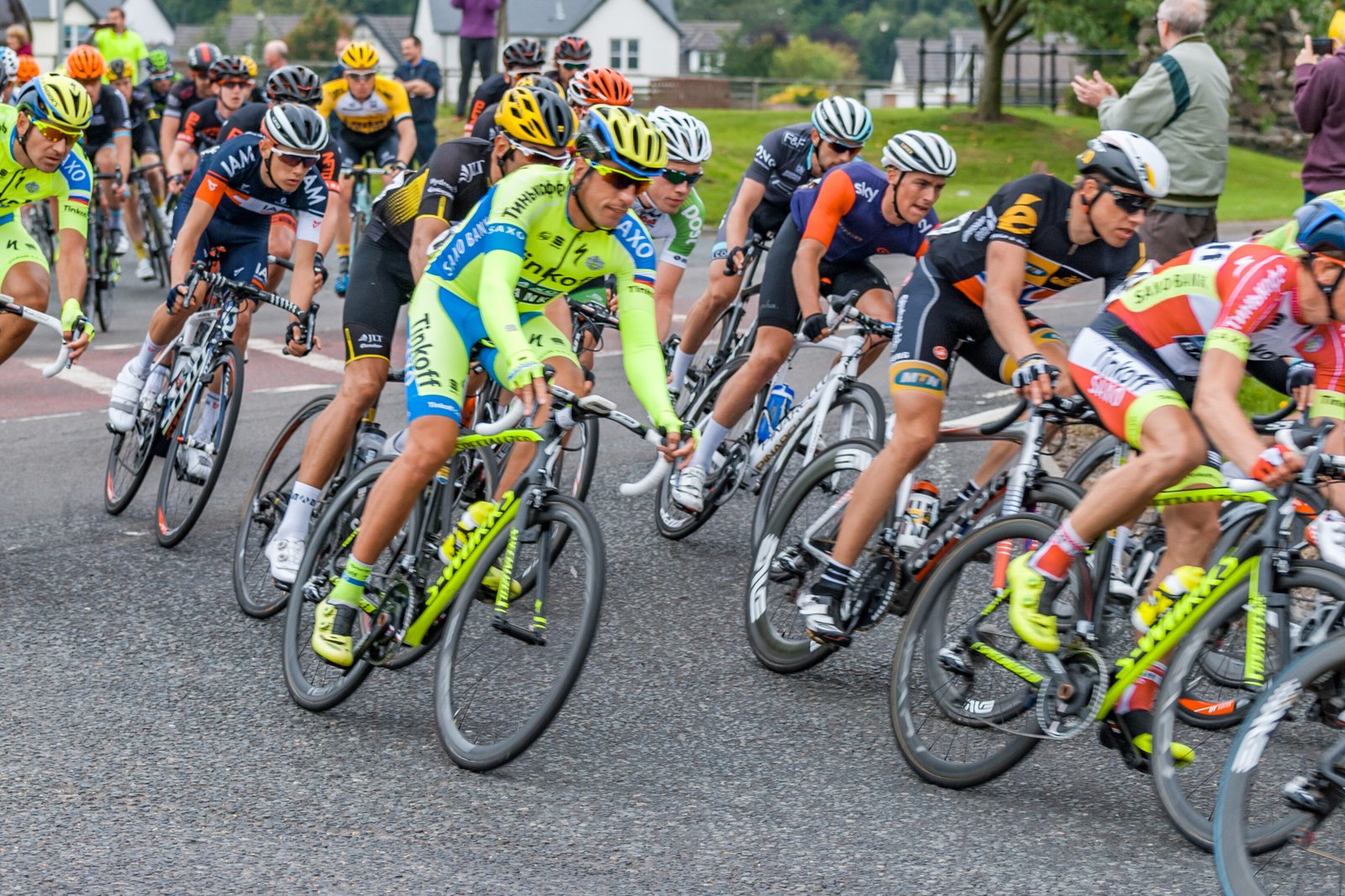 Tour of Britain Peloton approaching Kelso